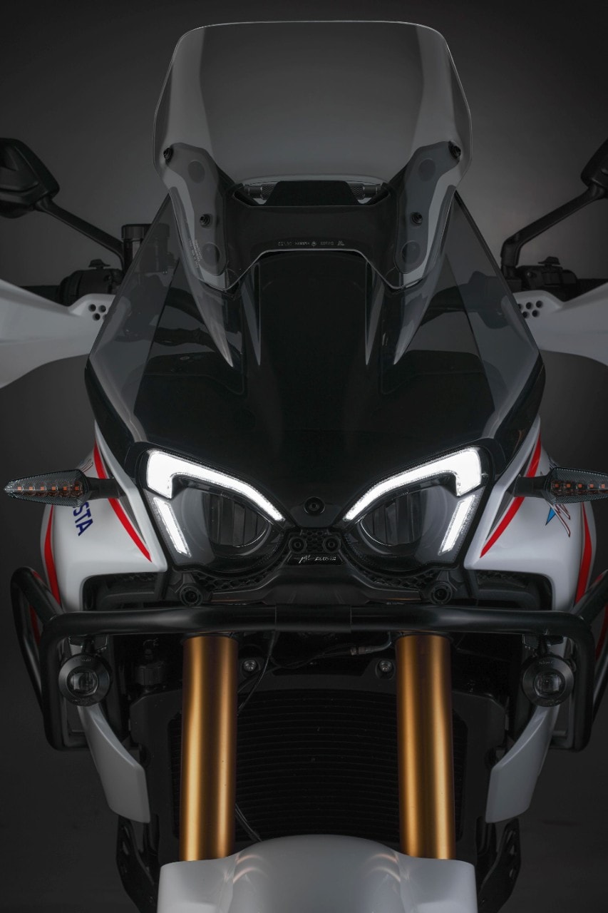 Test ANTEPRIMA - MV Agusta LXP Orioli: lucida follia +VIDEO+